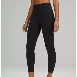 Lululemon black leggings InStill High-Rise Tight 25"